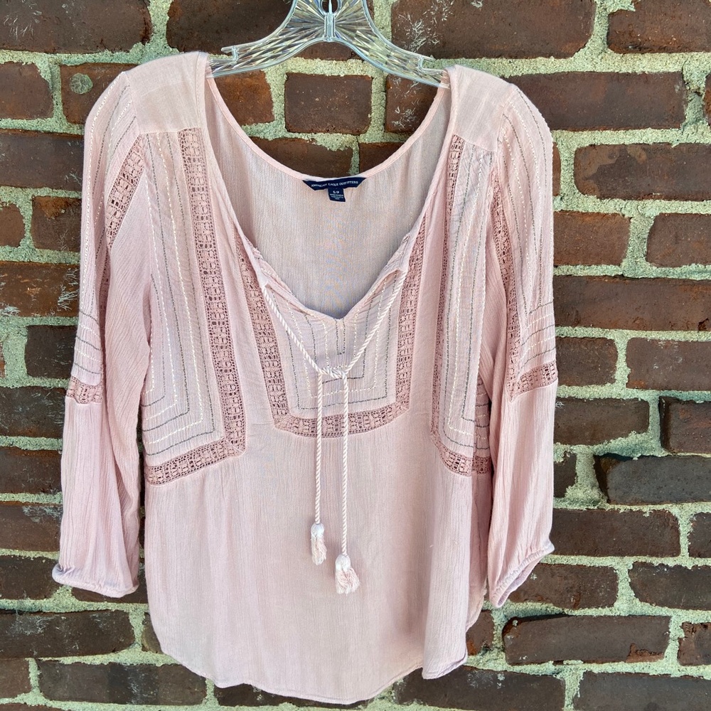 American Eagle, 3/4 Sleeved Blouse